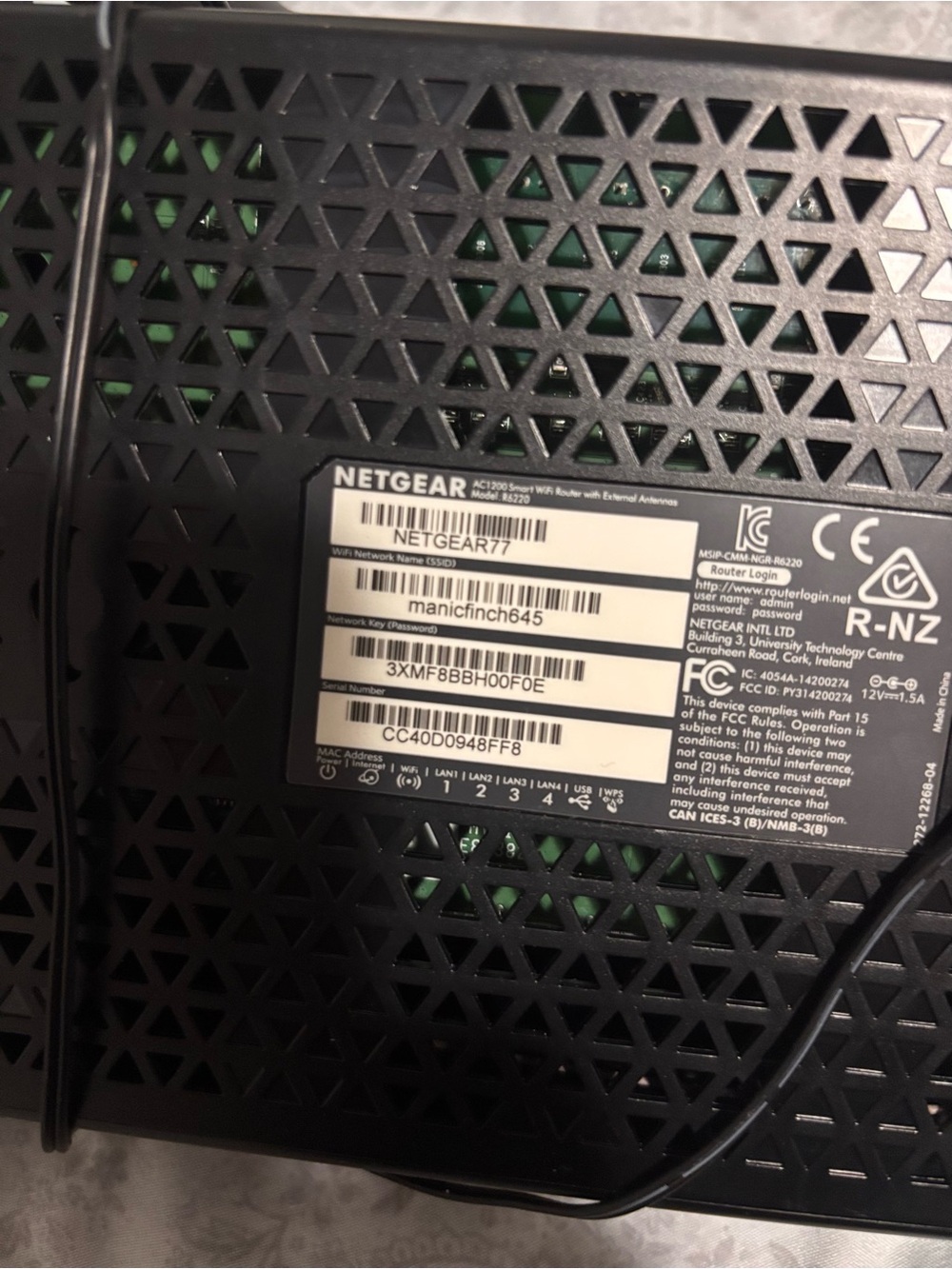 netgear Nighthawk Wireless Router - Black - Picture 2 of 2